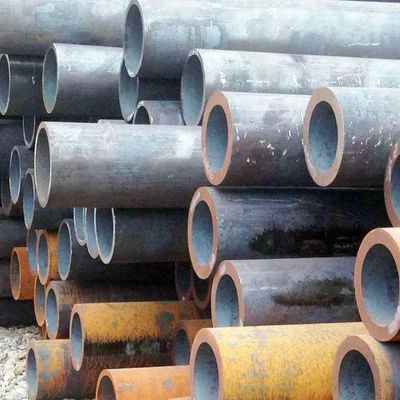 Tolerance ±1 Percent Seamless Steel Tubing Round Section Shape Used Widely in Oil Gas and Chemical Industry Applications
